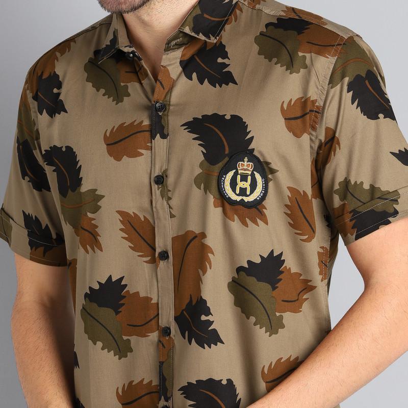 Radha - Cotton Blend Floral Printed Men's Half Sleeve Shirt