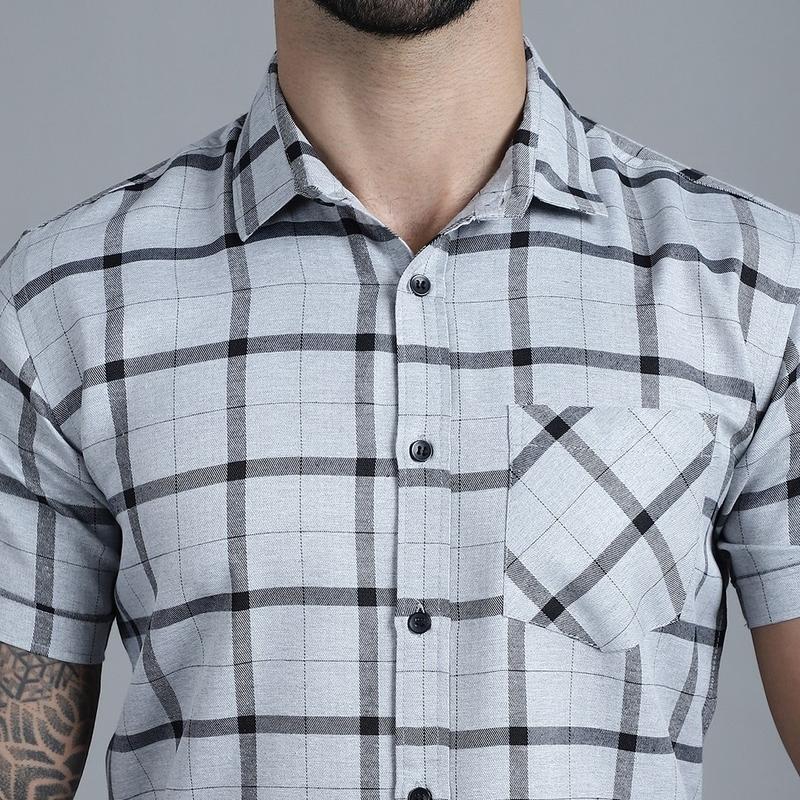 Radha - Cotton Blend Checkered Men's Half Sleeve Shirt